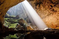 Sơn Đoòng vào top những hang động đáng kinh ngạc nhất thế giới