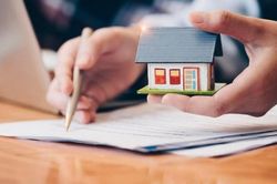 Giúp người dưng, người đàn ông tốt bụng được thừa kế cả ngôi nhà
