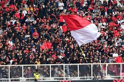 Indonesia vs Việt Nam: Lo lắng cả trong và ngoài sân cỏ