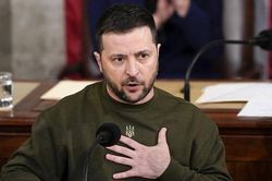 Tổng thống Zelensky: Không có lý do gì để phương Tây không viện trợ xe tăng cho Ukraine