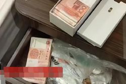 Lục khắp phòng khách sạn không thấy máy sấy tóc, cô gái choáng váng khi mở tủ đầu giường