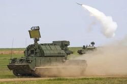 Khoảnh khắc máy bay không người lái của Ukraine bị tên lửa Nga phá hủy