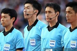 Trọng tài Nhật Bản bắt trận lượt về Việt Nam gặp Indonesia