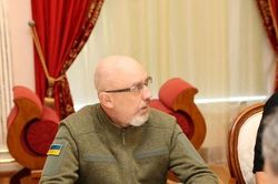 Bộ trưởng Quốc phòng Ukraine: Kiev đang thực hiện sứ mệnh NATO