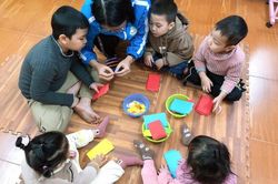 'Xuân về trên những bàn tay' hướng nghiệp cho trẻ tự kỷ