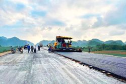 Bộ Công an đưa ra cảnh báo về dự án cao tốc Bắc – Nam, Bộ GTVT nói sẽ cho kiểm tra