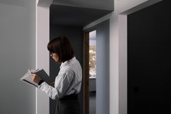 Chủ nhà chỉ cho những người có công việc 9-to-5 thuê phòng