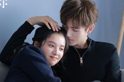 Hóa ra Trần Phi Vũ đã có bạn gái từ lâu, bảo sao mãi không chịu yêu đương cùng Trương Tịnh Nghi