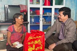 Phó Chủ tịch Thường trực HĐND tỉnh Gia Lai Trương Văn Đạt thăm, chúc Tết tại huyện Ia Pa