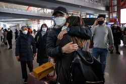 Nhịp sống 'ba không' của người Việt ở Trung Quốc sau khi mở cửa