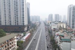 Cấm xe máy đi đường vành đai 2 trên cao, ôtô chạy tối đa 80 km/h