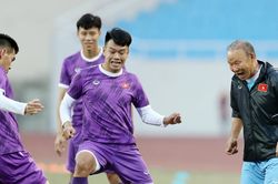 Tin nóng AFF Cup ngày 11/1: Tuyển Việt Nam trở lại tập luyện, Thái Lan tới Hà Nội