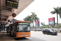 Bố trí taxi, xe buýt chạy ban đêm dịp cao điểm Tết Nguyên đán