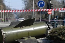 Thành viên NATO gửi vũ khí gây tranh cãi đến Ukraine?