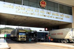 Tạo thuận lợi cho hàng hóa xuất nhập khẩu giữa Việt Nam và Trung Quốc