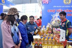 Góp tết đủ đầy với đoàn viên, người lao động