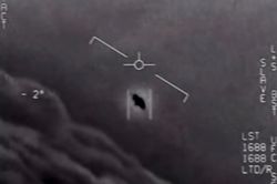 Chính phủ Mỹ ghi nhận hơn 500 báo cáo về UFO