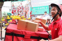 J&T Express tăng tốc đón đầu mùa cao điểm mua sắm tết