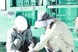 Vụ cháu bé lọt trụ bê tông sâu 35m: Chưa đưa thi thể lên được vì tầng đất sét cứng gây khó
