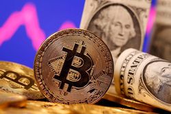 Giá Bitcoin hôm nay 14/1: Bitcoin bùng nổ lên gần 19.000 USD