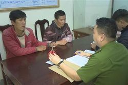 Hai con nghiện giả danh Công an đi cướp tài sản