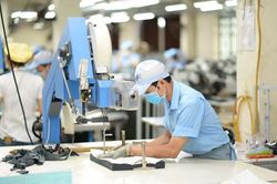 Ba kịch bản xuất khẩu đối với ngành dệt may năm 2023