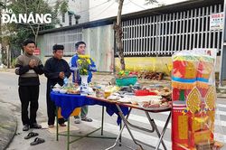 Tất niên