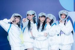 Sân khấu encore 'OMG' của NewJeans: Hanni 'đốn tim' fan với chất giọng cực ngọt