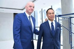 Thái Lan chuẩn bị đón Chủ tịch FIFA đến sân đấu