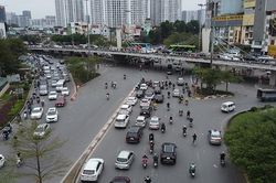 Hình ảnh hiếm thấy của 'điểm đen' giao thông trên trục đường Vành đai 2 Hà Nội