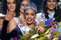 Bị tố gian lận, tân Miss Universe 2022 đáp trả ra sao?