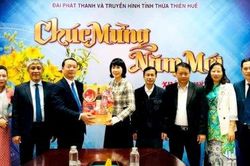 Chính trị - Xã hội Theo dòng thời sự Lãnh đạo TP. Huế thăm và chúc tết các đơn vị