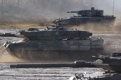 NATO tìm cách 'bơm' vũ khí hạng nặng vào chiến trường Ukraine