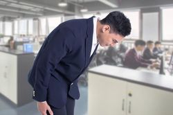 Công ty xin lỗi vì chỉ tăng lương 7 USD cho mỗi nhân viên