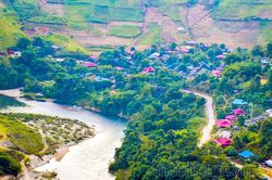 Nậm Nèn đi lên trong gian khó