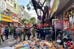 Vụ sập cửa hàng Circle K ở Thành phố Hồ Chí Minh: 8 người thoát nạn