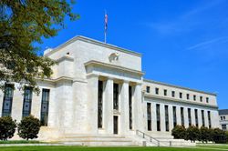 Fed lo ngại lạm phát gia tăng khi nhu cầu tại Trung Quốc phục hồi