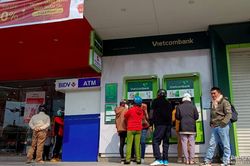 Cây ATM ở Nghệ An giảm hẳn tình trạng quá tải ngày cận Tết