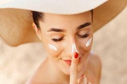 Chống lão hóa sớm đến đâu, nếu mắc những lỗi sai dưới đây các nàng vẫn già nua như thường