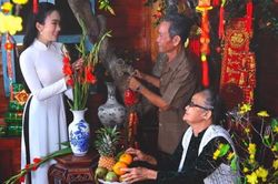 Lời chúc Tết Quý Mão 2023 tặng bố mẹ sâu sắc, ý nghĩa