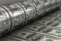 Tỷ giá USD hôm nay (21-1): Đồng USD trượt khỏi mốc 102