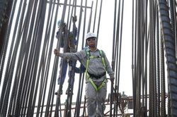 Mùa xuân trên công trình cầu Mỹ Thuận 2 nối đôi bờ sông Tiền