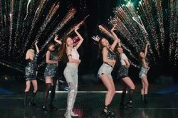 Nhóm nữ Kpop có bản hit đến Giao thừa tự nhiên gây sốt, tất cả nhờ 1 phân đoạn đỉnh nhất MV!
