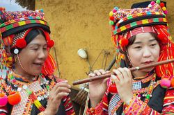 Vui Tết dân tộc Hà Nhì nơi biên giới Mường Tè