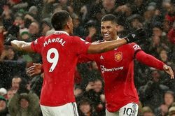 MU nhận đòn giáng nặng nề trước đại chiến với Arsenal