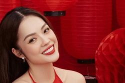 'Mỹ nữ nợ 6 tỷ' Dương Cẩm Lynh tiết lộ sự thật khó ngờ về bộ ảnh đón Tết đầy rực rỡ