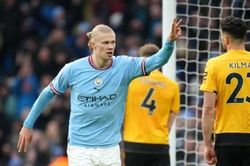 Erling Haaland lập kỷ lục hat-trick