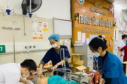 Mùng 1 Tết hơn 550 trường hợp cấp cứu do... đánh nhau