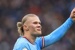 Ghi 3 bàn vào lưới Wolves, Haaland lập nên nhiều kỷ lục