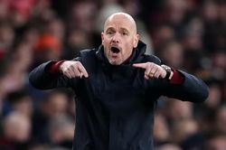 Man Utd thua Arsenal, HLV Erik ten Hag chê học trò mắc sai lầm